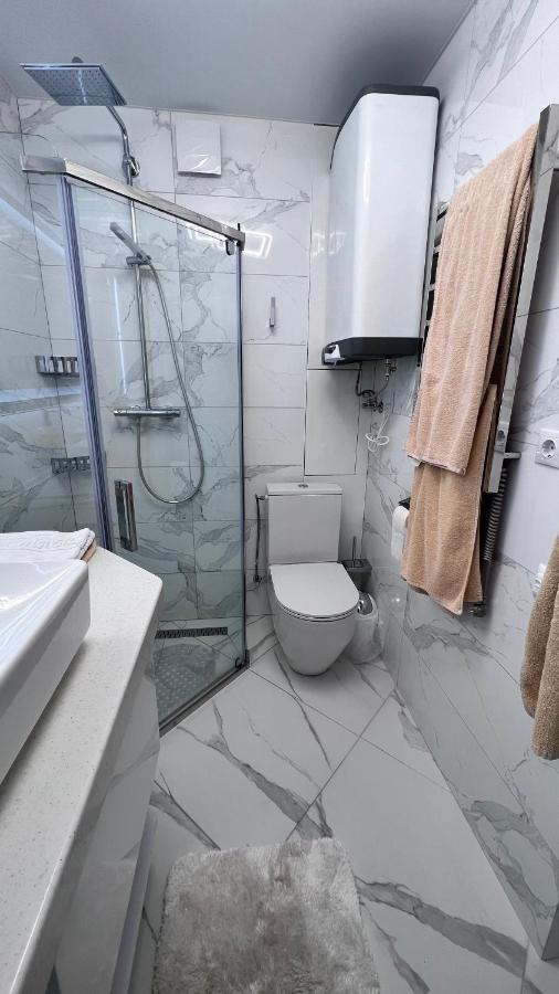 Modern Gagarina Avenue Apartment Dnipro Luaran gambar