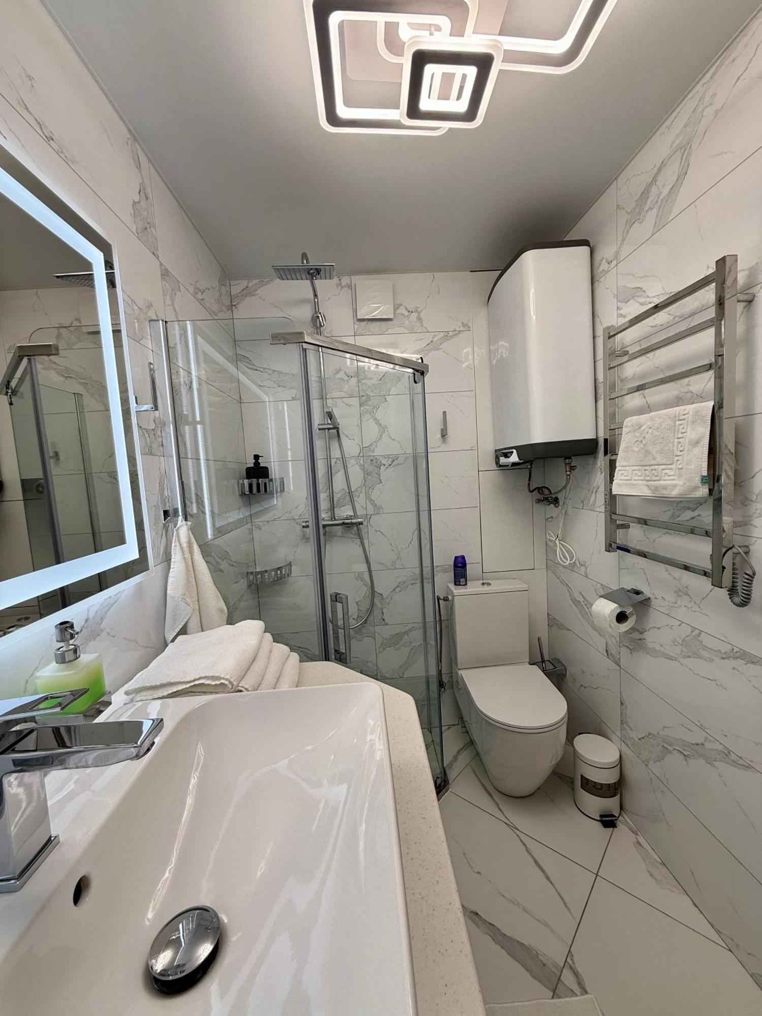 Modern Gagarina Avenue Apartment Dnipro Luaran gambar